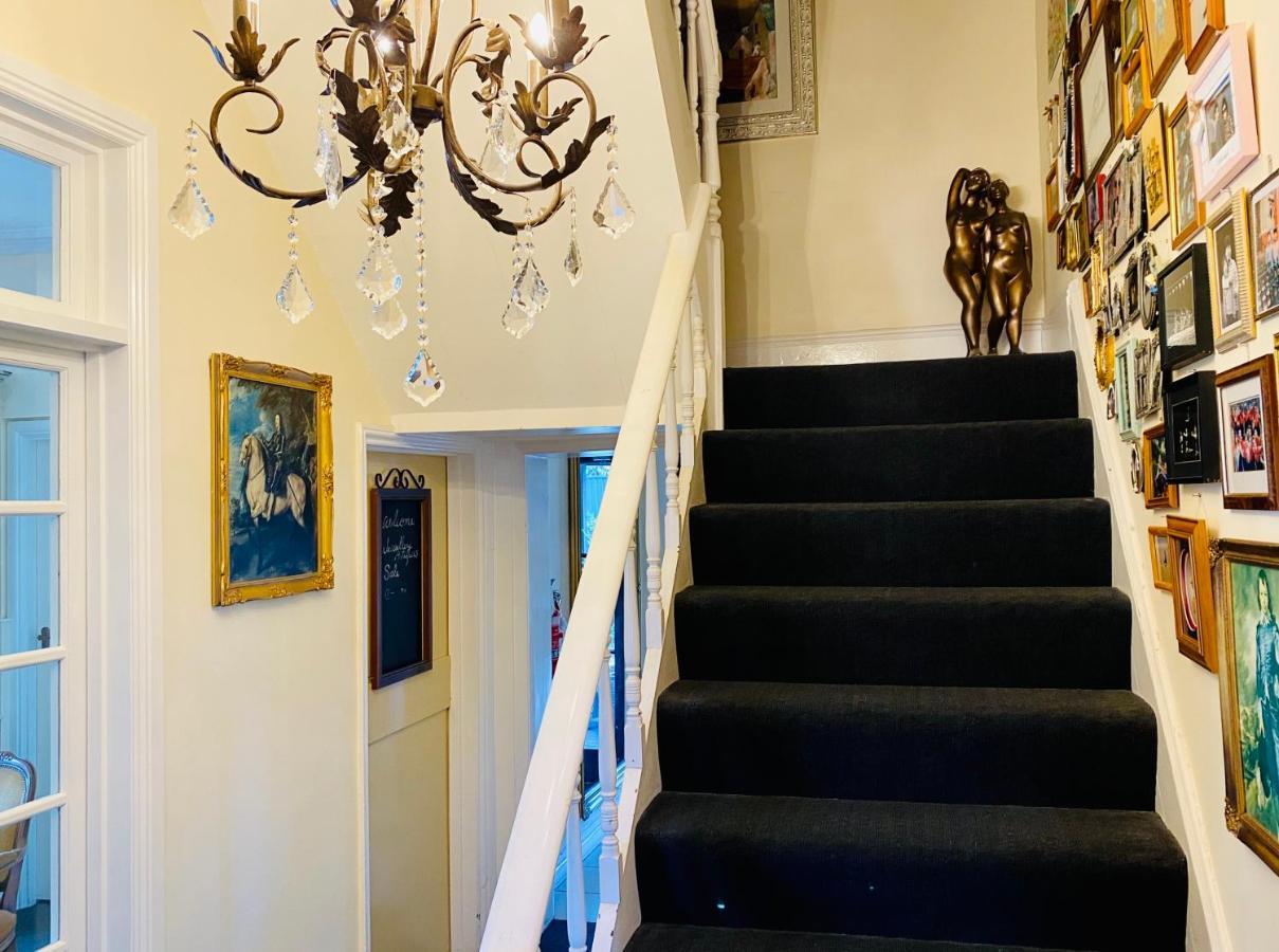 The Mews Motel Лонсестън Екстериор снимка