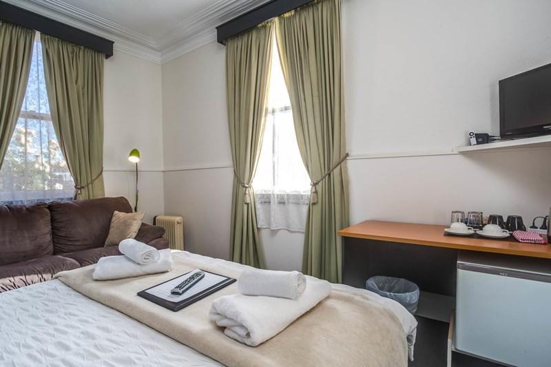 The Mews Motel Лонсестън Екстериор снимка