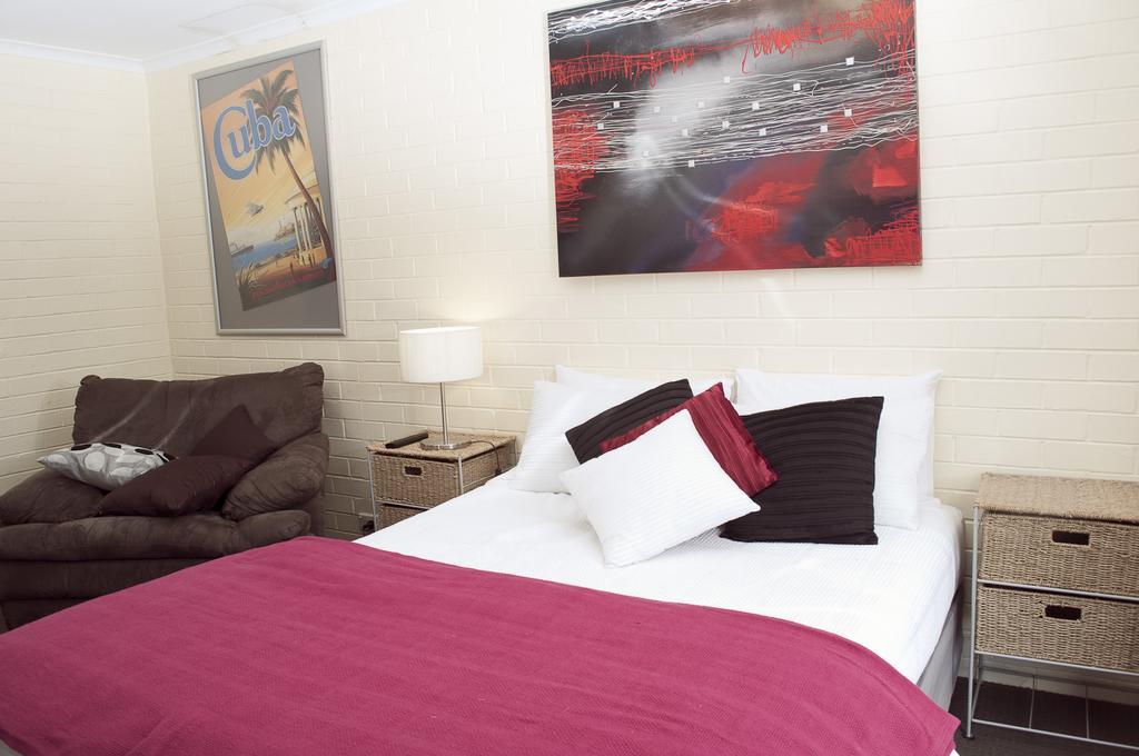 The Mews Motel Лонсестън Екстериор снимка