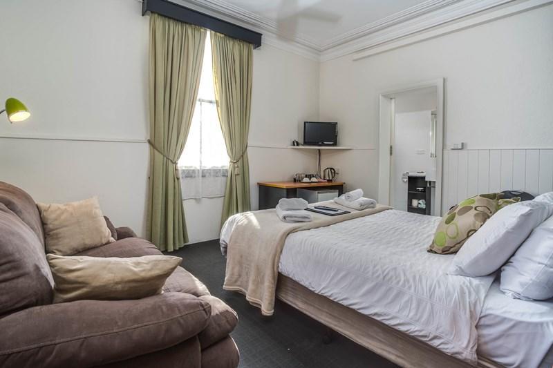 The Mews Motel Лонсестън Екстериор снимка
